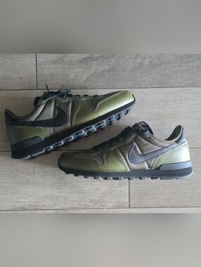 New Nike Internationalist By You Sneakers Shoes: Size 7.5 Mens